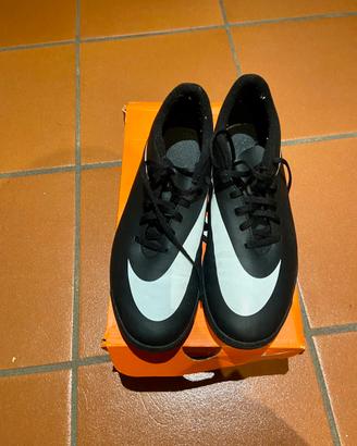 Scarpe calcetto Nike 43