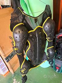 Pettorina acerbis per moto