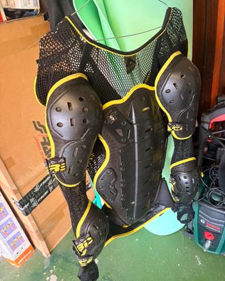 Pettorina acerbis per moto
