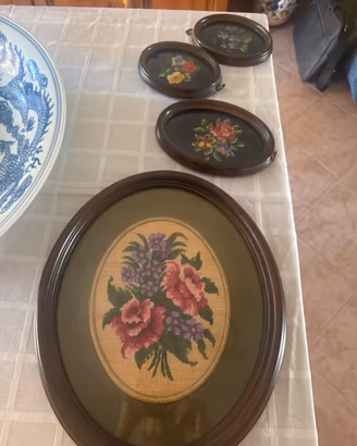Set ovali quadri
