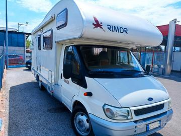 Camper Mansardato 7 Posti