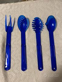 Utensili cucina blu