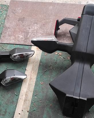 frecce porta targa z 400