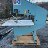 Macchine da cucire professionali taglierina stire