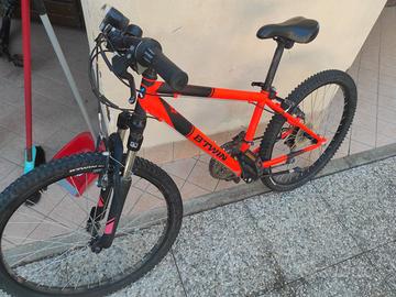 Bicicl3ta MTB ragazzno