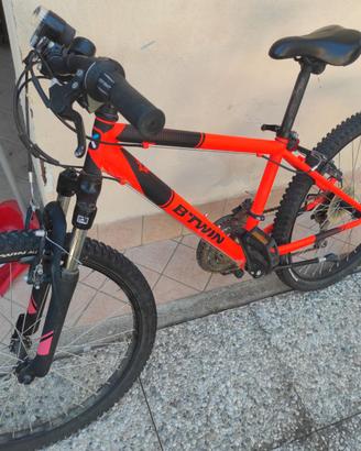 Bicicl3ta MTB ragazzno