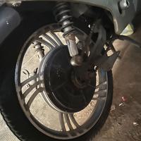 bici elettrica 48 vol telaio spaccato