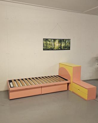 Letto-mobile artiginale con 4 ampie cassettiere