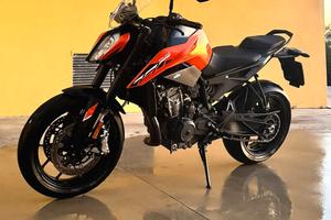KTM 790 Duke depotenziata per A2