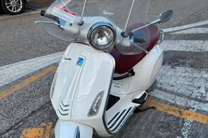 Vespa primavera 150 anno 2014 km 6.330