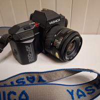 Macchina fotografica Yashica 200-AF