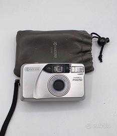 fotocamera vintage Kyocera Yashica 750 rullino