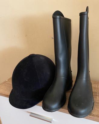 Stivali tg 34 e cappello equitazione