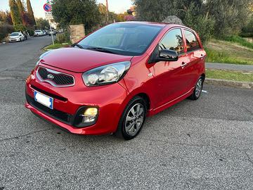 KIA PICANTO SPORTY GLAM UNIPRO SOLO 550 ESEMPLARI