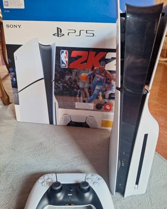 ps5 3 settimane di vita praticamente nuova!!