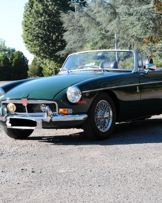 Auto d'epoca MG-B Anno 1969