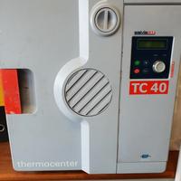 Stufa termostatica da laboratorio