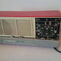Radio a valvole d'epoca anni '60 funzionante