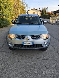 Mitsubishi L200 2.5 DI-D/136CV Double Cab Intense
