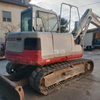 Escavatore takeuchi tb175