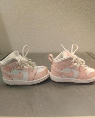 Nike Jordan bimba n 22