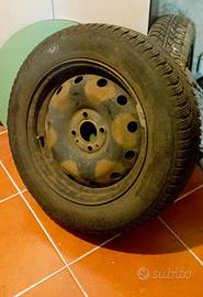 GOMME INVERNALI DACIA 