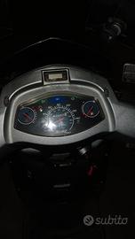 Peugeot LXR 200 - 2010