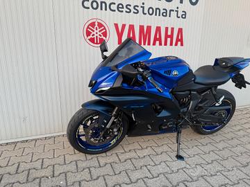 Yamaha YZF R7 ICON BLUE