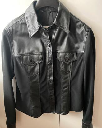 Completo in pelle e tessuto