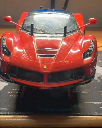 Modellino macchina RC scala 1/8 ferrari la ferrari