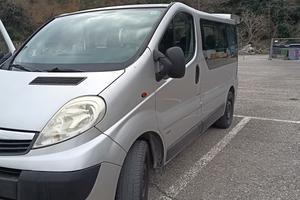 Opel vivaro 7 posti