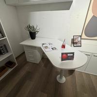 Ufficio moderno bianco - da esposizione