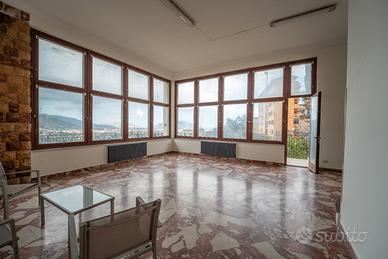 Villa Ciambra luminoso 6 vani con giardino