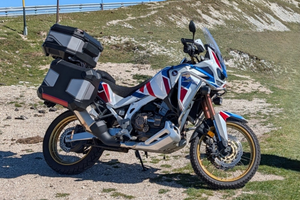 Honda africa twin 1100 adv sports dct travel e