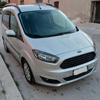 ford tourneo
