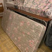Divano letto con materassi