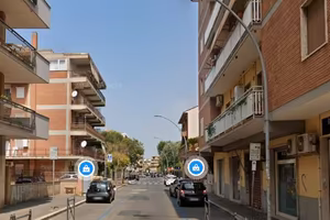 Pomezia spazioso bilocale arredato