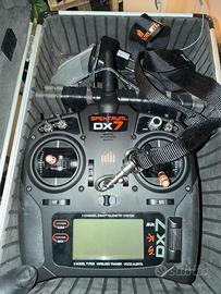 Radiocomando Spektrum DX7 con ricevitori