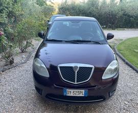 LANCIA Y 1.2 GPL 2010 - Economica nei consumi