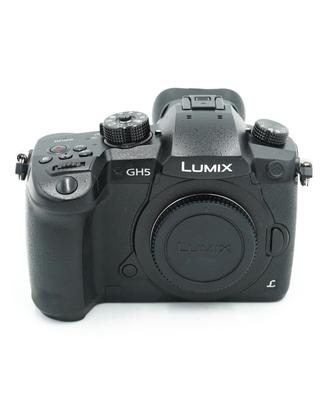 Panasonic GH5
