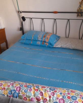 Letto matrimoniale in ferro battuto stile classico