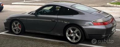 Porsche 911 - 996 4s - 2002