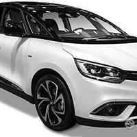 Renault scenic 2020 1.8 td ricambi