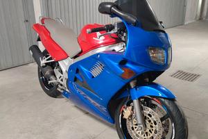 Honda VFR 750 F (RC36) - 1991 (Estetica RC36 II)