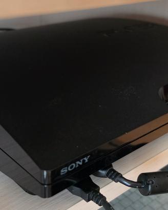 PS3 con videogames ps move ed accessori 