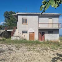CASA INDIPENDENTE A CELLINO ATTANASIO