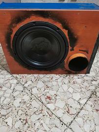Subwoofer Auto Dragster 32 + Ampl. Carpower 300W