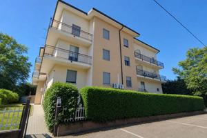 Appartamento di 109 m² con 3 locali e box auto a D