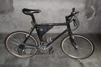 Mountain bike tg L shimano deore Lx con 4 cerchi