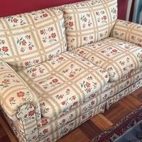 Coppia di divani in piume d’oca